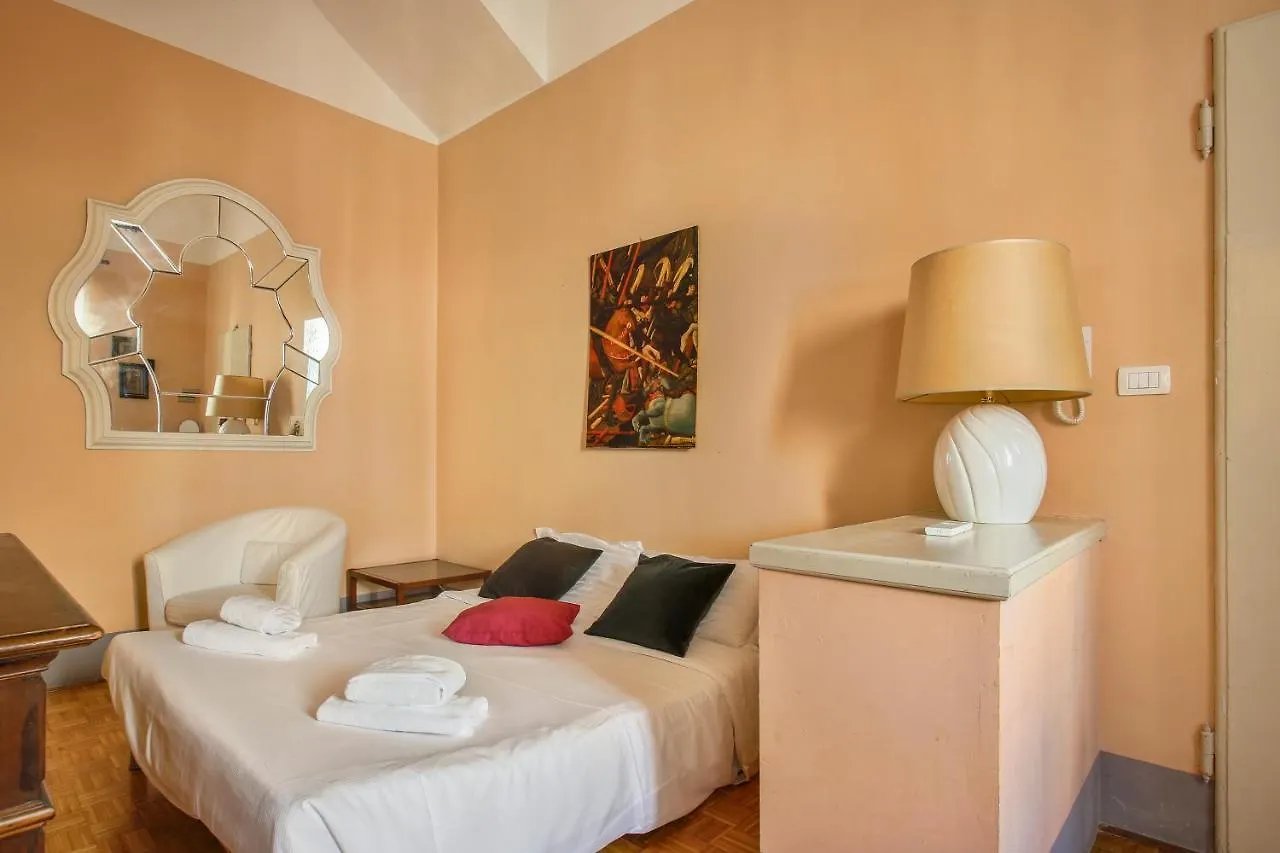 Lemon Tree One Bedroom With Balcony Florence 0*,  Italy